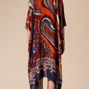 NWT Kimono‎ Ruana viscose soft exotic arm cover layer colorful One size OS